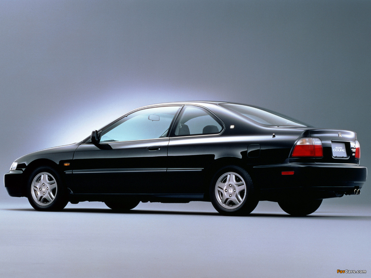Honda Accord SiR Coupe (CD8) 1996–98 wallpapers (1280 x 960)