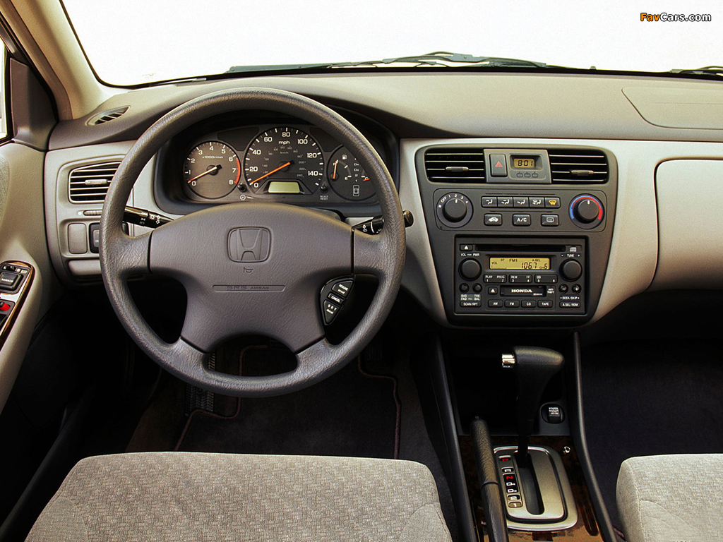 Honda Accord Sedan US-spec 1998–2002 wallpapers (1024 x 768)