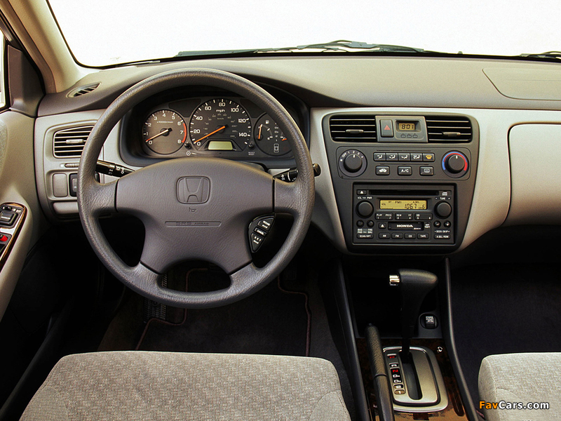 Honda Accord Sedan US-spec 1998–2002 wallpapers (800 x 600)