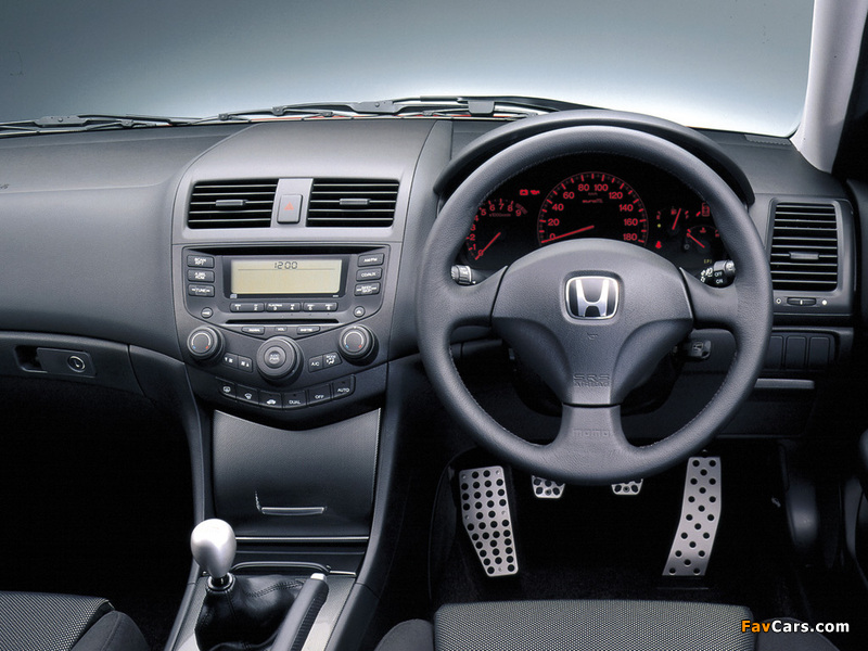 Honda Accord Euro-R Sedan (CL7) 2002–05 wallpapers (800 x 600)