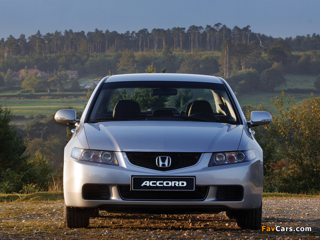 Honda Accord Sedan (CL) 2003–06 wallpapers (640 x 480)