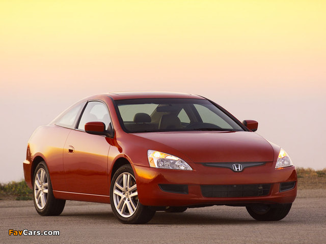 Honda Accord Coupe US-spec 2003–06 wallpapers (640 x 480)