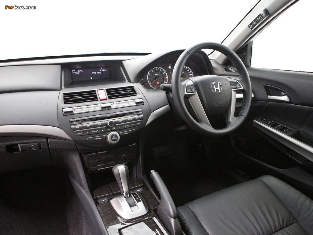 Honda Accord Sedan AU-spec 2011–12 wallpapers (1024 x 768)