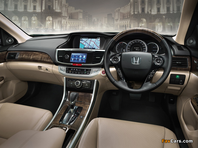 Honda Accord Sedan TH-spec 2013 wallpapers (640 x 480)