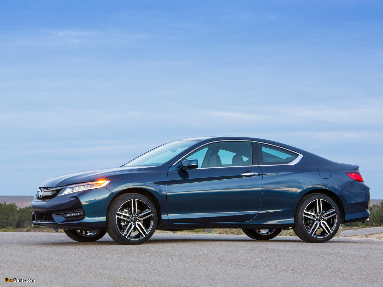 Honda Accord Touring Coupe 2015 wallpapers (1280 x 960)