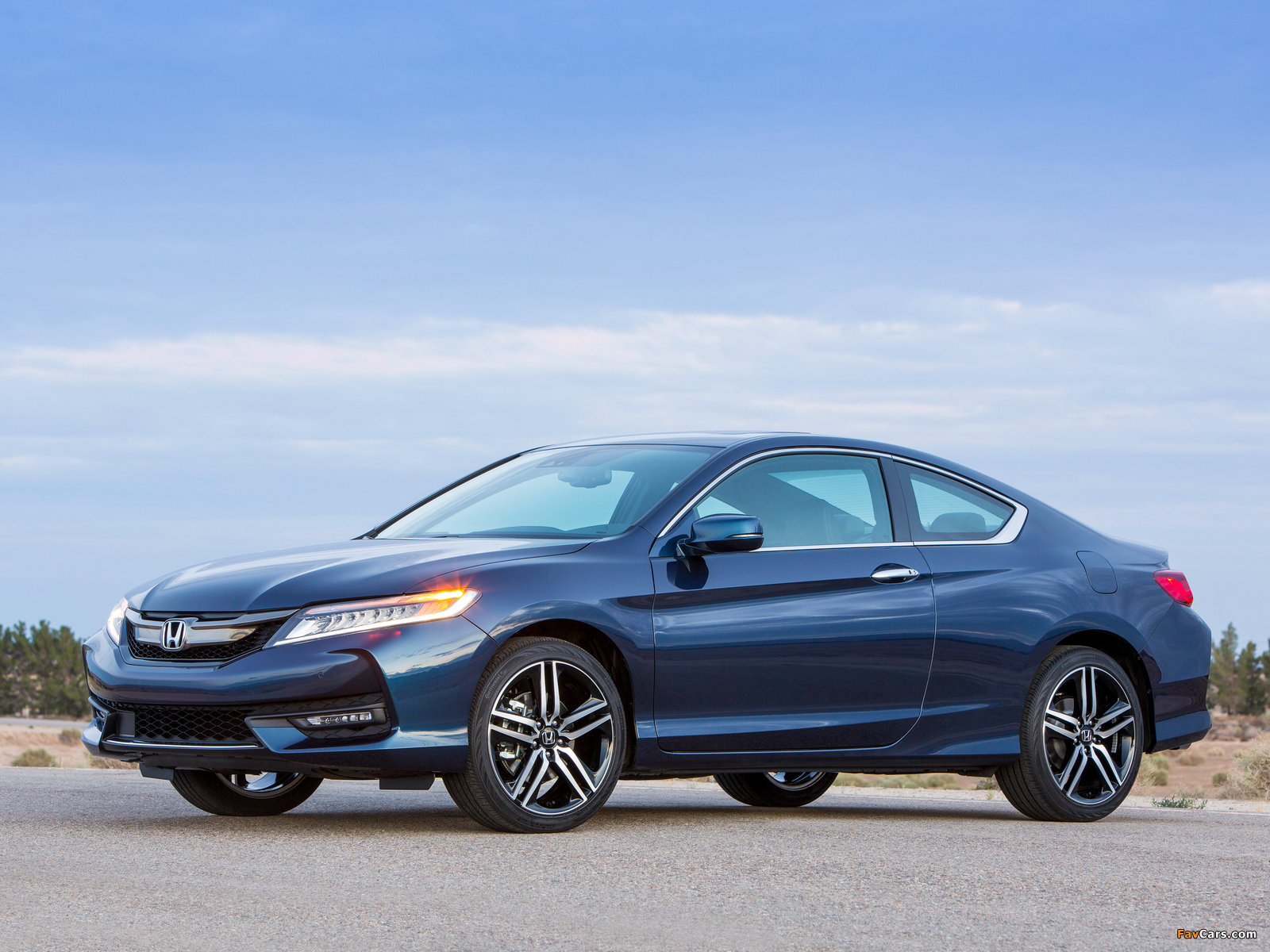 Honda Accord Touring Coupe 2015 wallpapers (1600 x 1200)