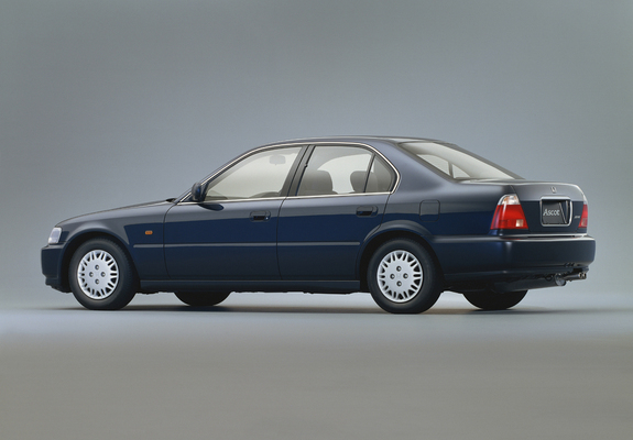 Pictures of Honda Ascot 2.0 T (CE) 1993–95