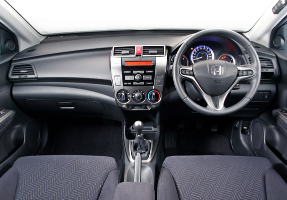 Honda Ballade 2012 images