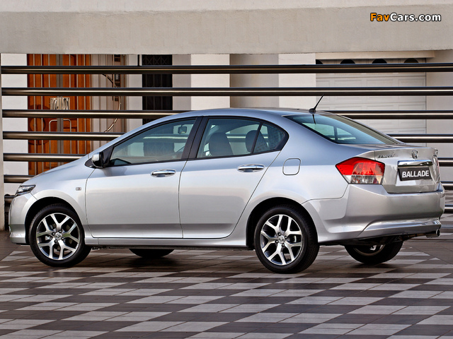 Pictures of Honda Ballade 2011 (640 x 480)