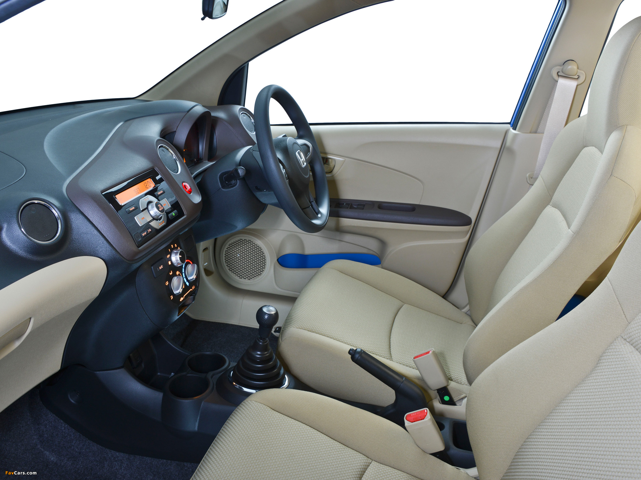 Honda Brio ZA-spec 2012 images (2048 x 1536)