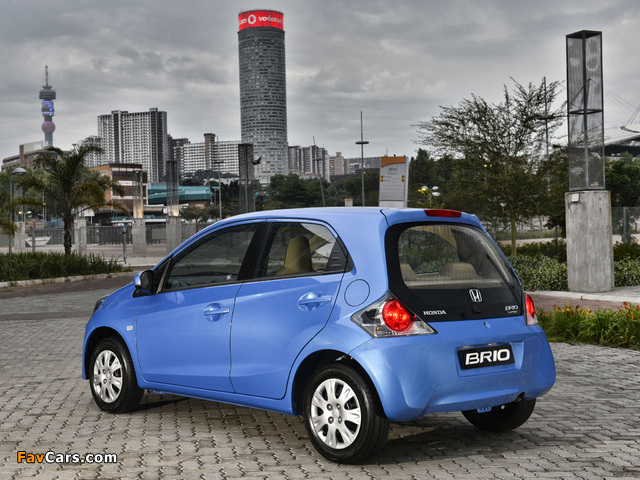 Pictures of Honda Brio ZA-spec 2012 (640 x 480)