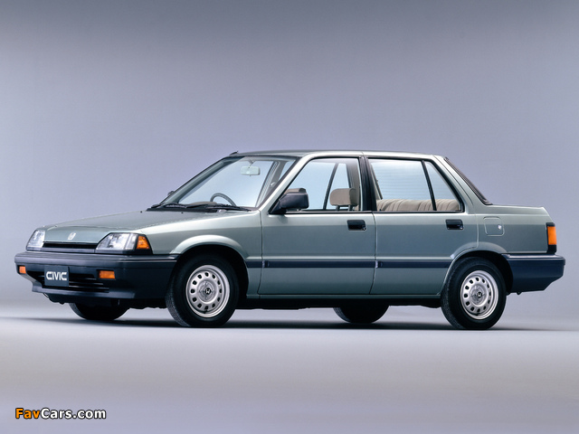 Honda Civic Sedan 1983–87 images (640 x 480)