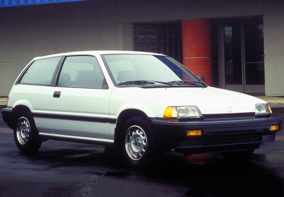 Honda Civic Hatchback US-spec 1983–87 photos