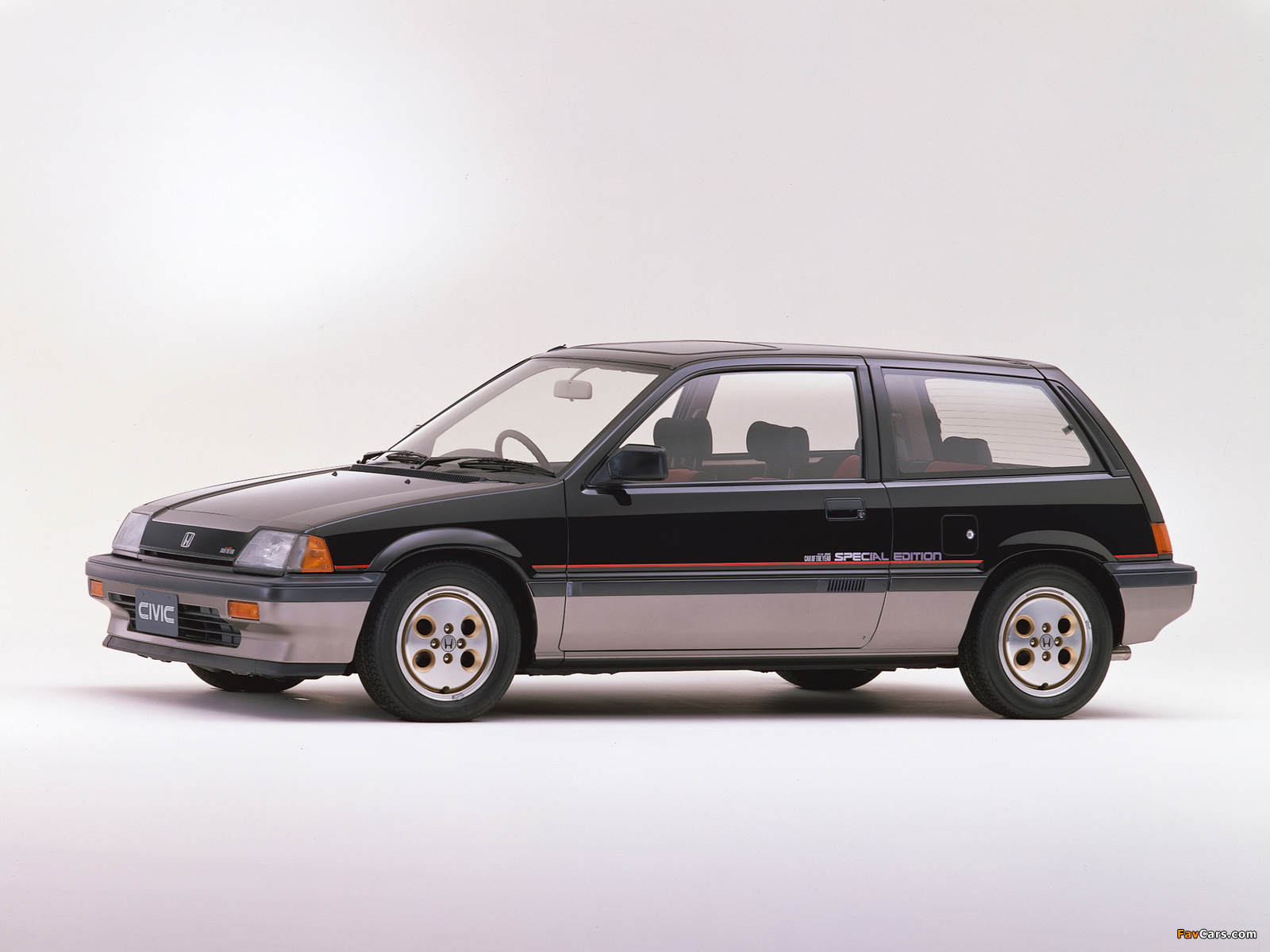 Honda Civic Hatchback 1983–87 pictures (1600 x 1200)