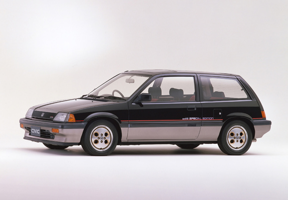 Honda Civic Hatchback 1983–87 pictures