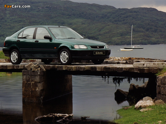 Honda Civic Fastback UK-spec 1994–97 photos (640 x 480)