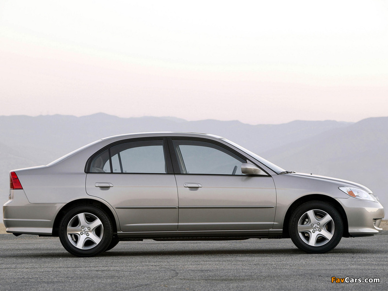 Honda Civic Sedan US-spec 2003–06 images (800 x 600)