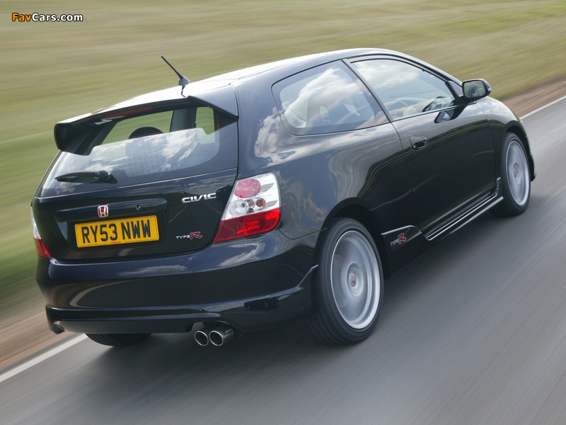 Honda Civic Type-R UK-spec (EP3) 2003–05 photos (800 x 600)