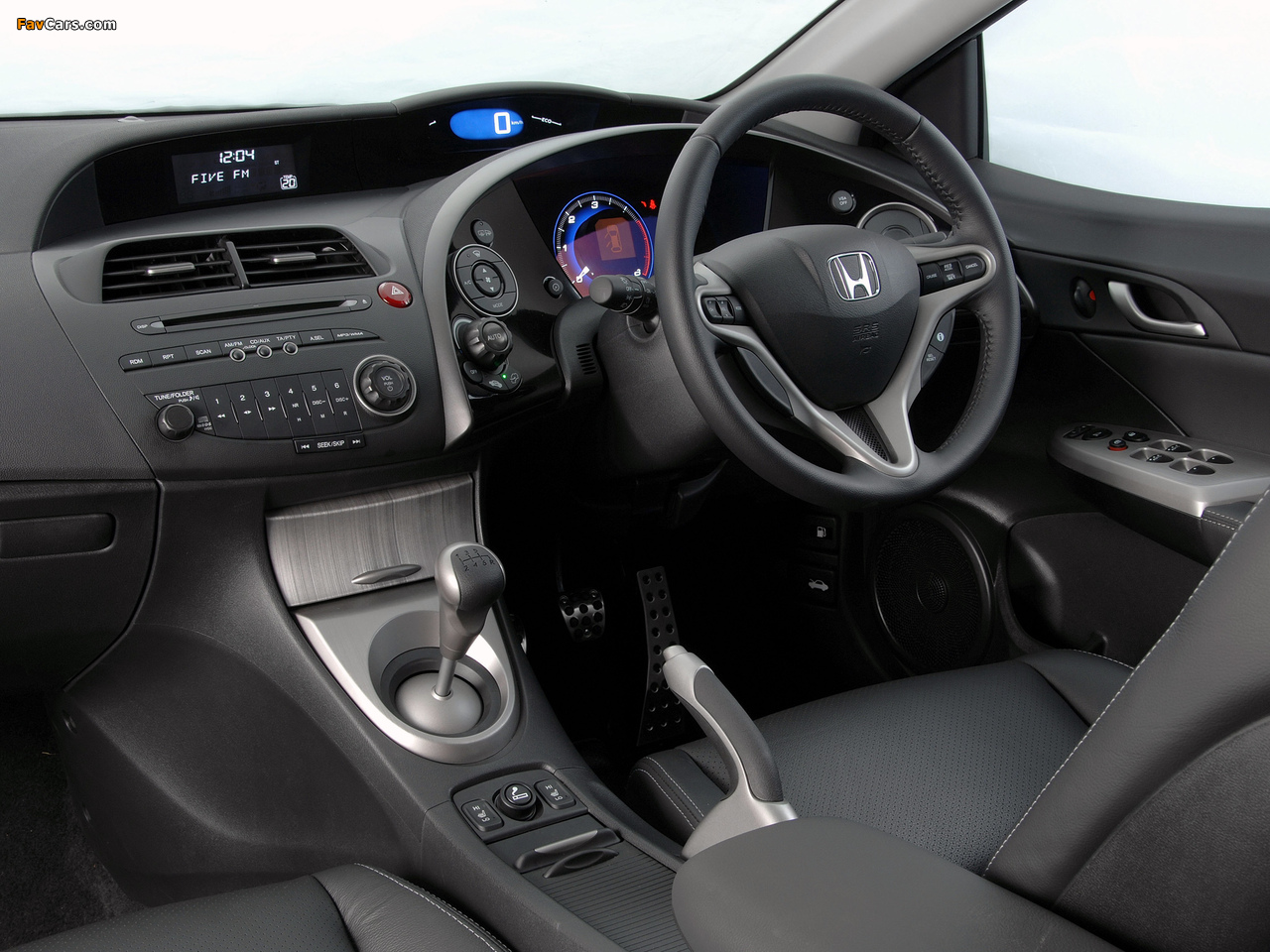 Honda Civic Hatchback ZA-spec (FN) 2006–08 images (1280 x 960)