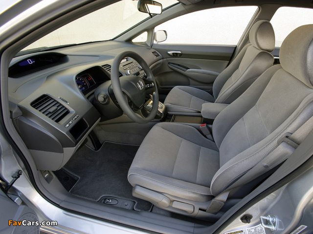 Honda Civic NGV Sedan 2006–08 photos (640 x 480)