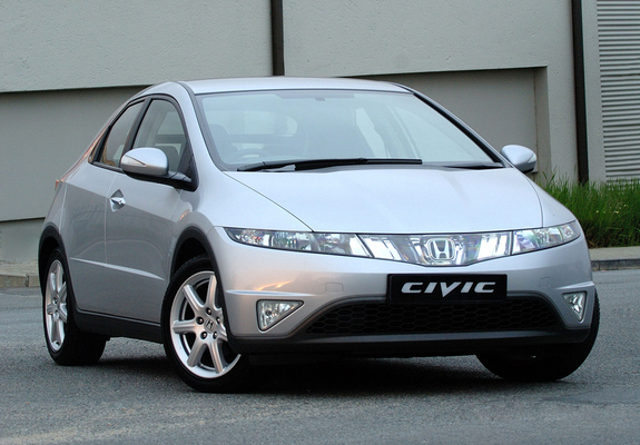 Honda Civic Hatchback ZA-spec (FN) 2006–08 pictures