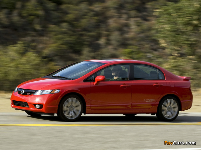 Honda Civic Si Sedan 2008–11 photos (640 x 480)