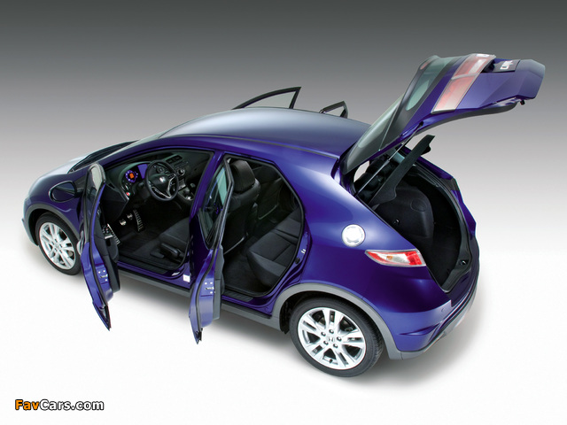 Honda Civic Hatchback (FN) 2008–10 pictures (640 x 480)