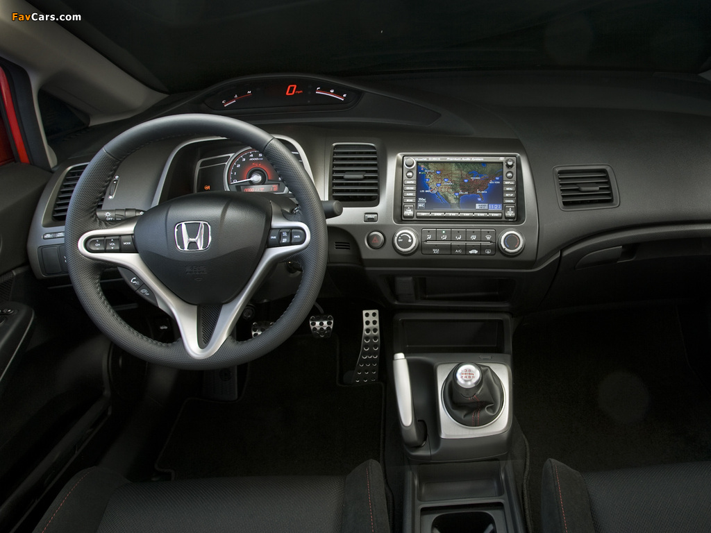 Honda Civic Si Sedan 2008–11 wallpapers (1024 x 768)