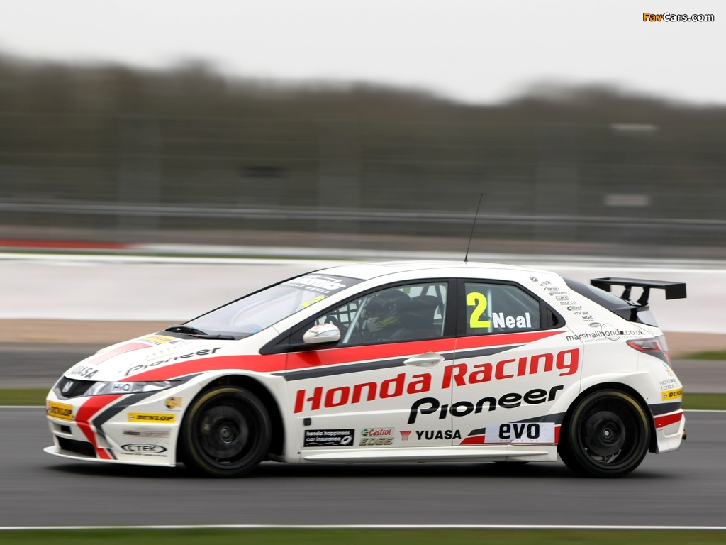 Honda Civic BTCC (FN) 2009–11 photos (1024 x 768)