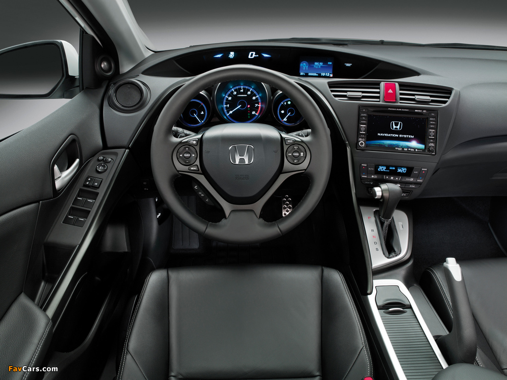 Honda Civic Hatchback 2011 images (1024 x 768)
