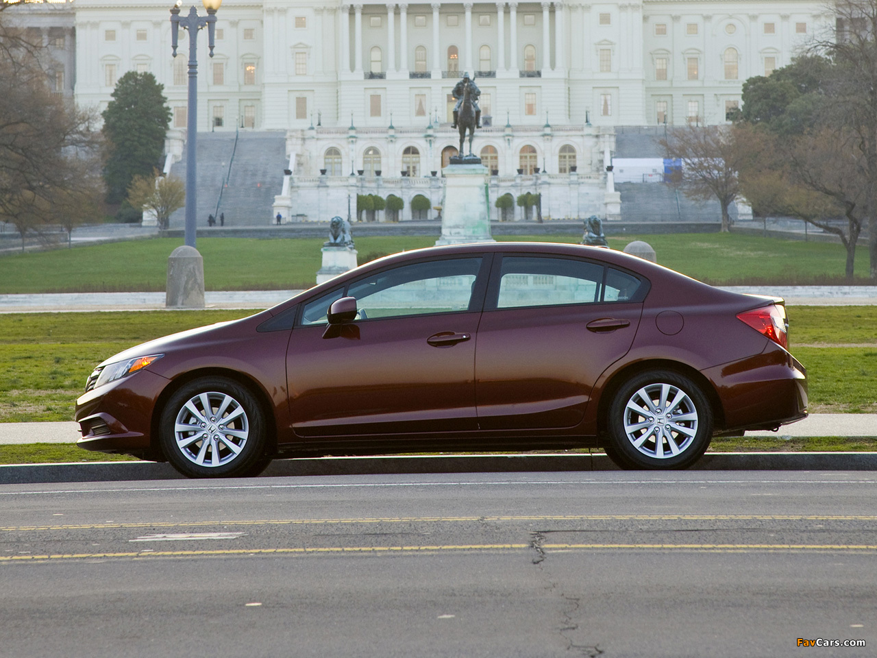 Honda Civic Sedan US-spec 2011 pictures (1280 x 960)