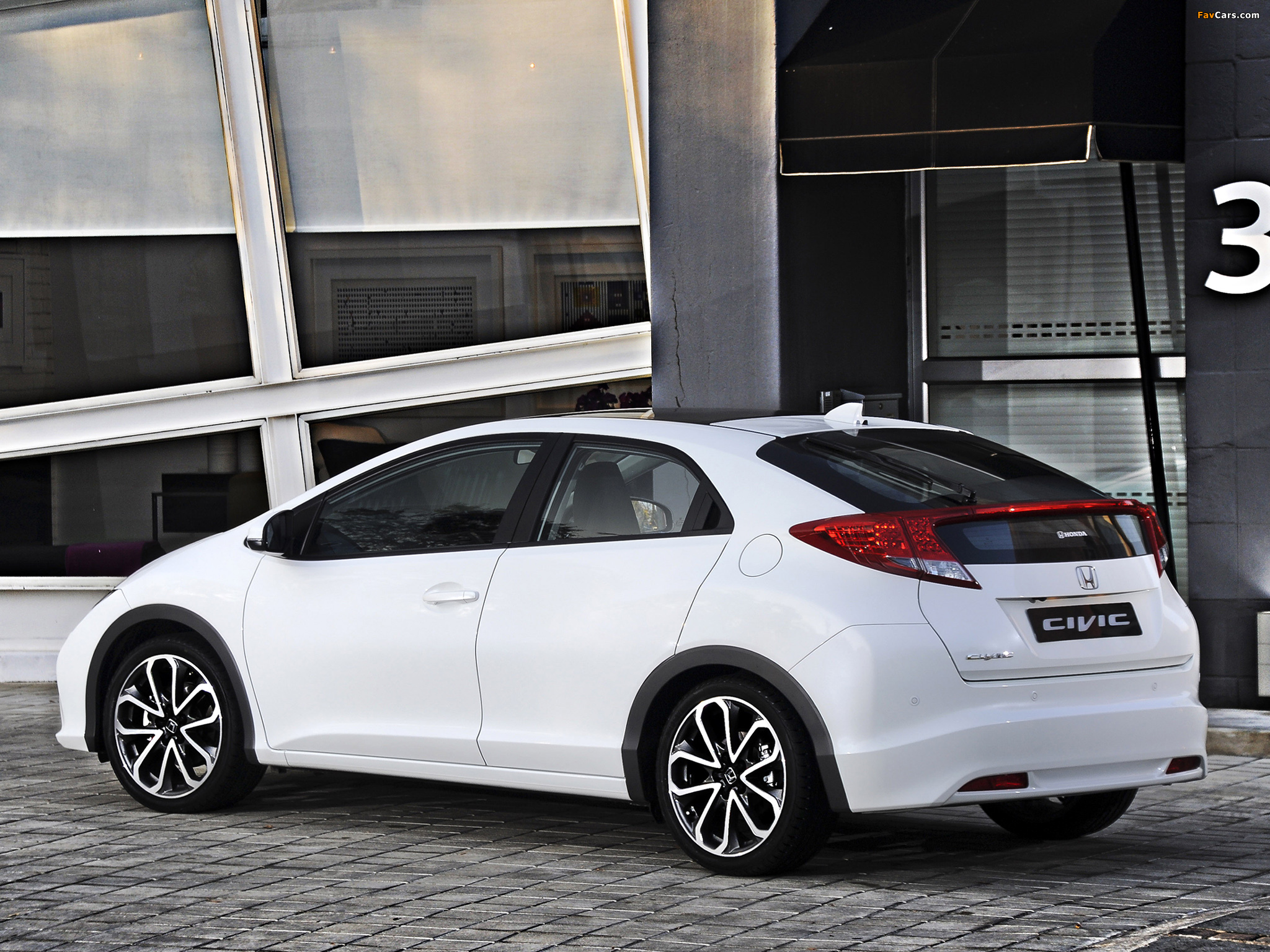 Honda Civic Hatchback ZA-spec 2012 images (2048 x 1536)