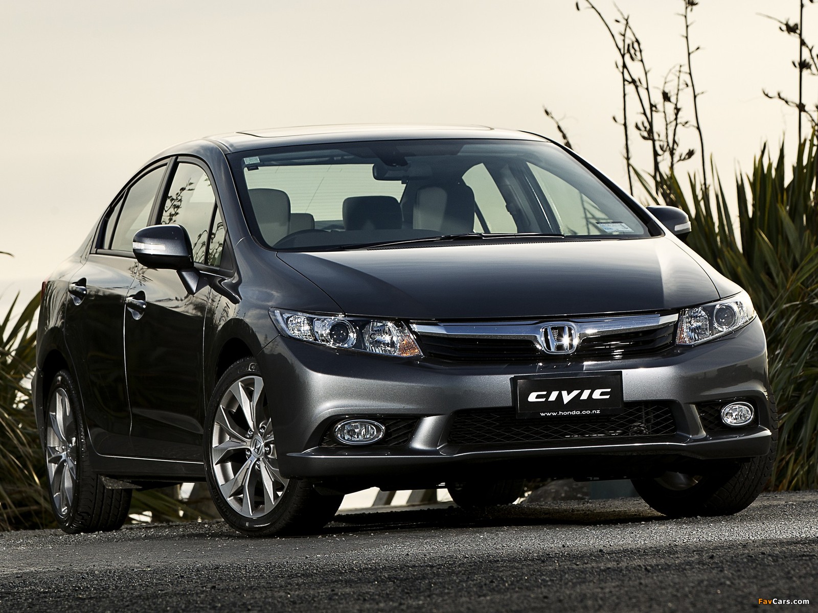 Honda Civic Sedan AU-spec 2012 wallpapers (1600 x 1200)