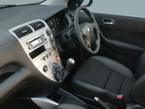 Images of Honda Civic 5-door UK-spec (EU) 2003–05