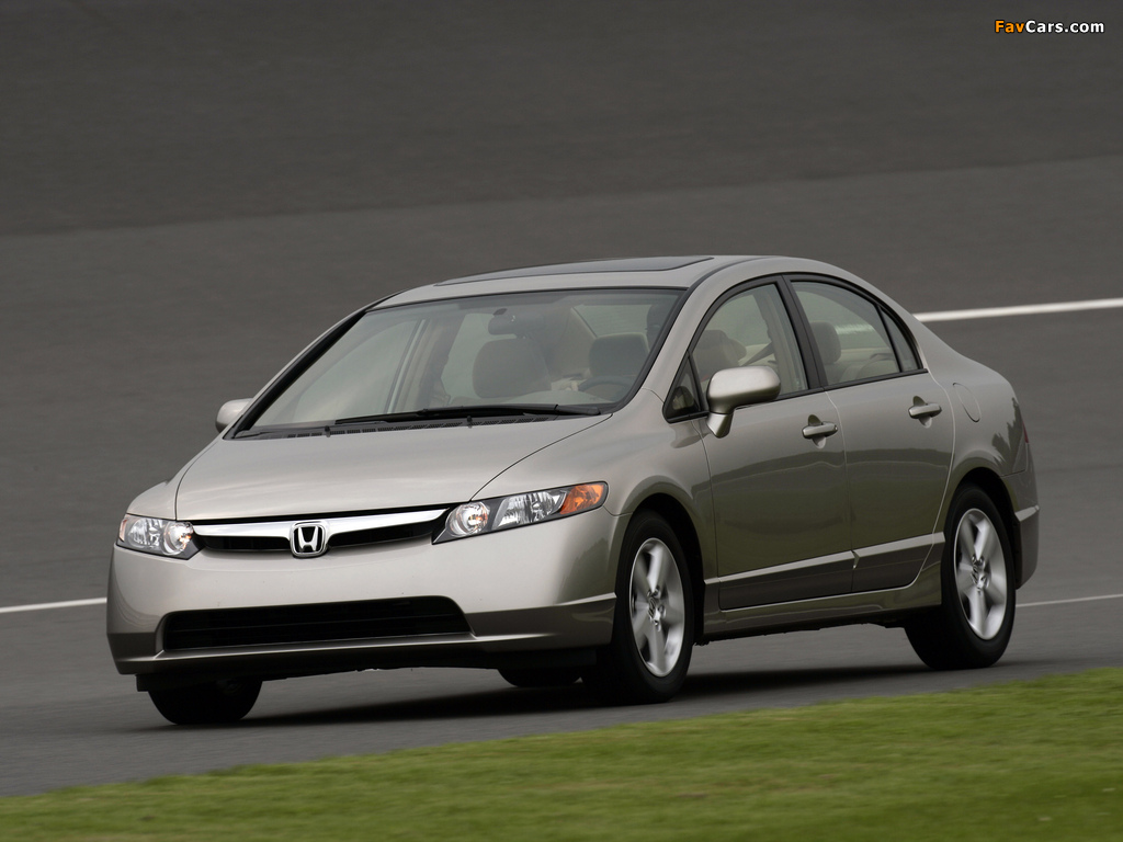 Images of Honda Civic Sedan US-spec 2006–08 (1024 x 768)