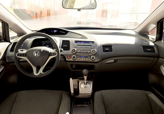 Images of Honda Civic Sedan (FD) 2008–11