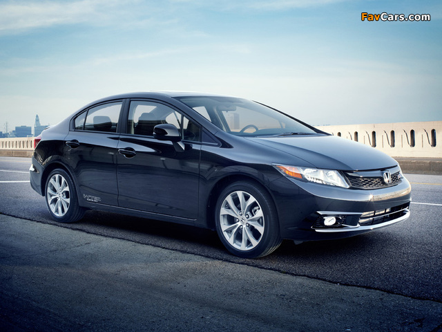 Images of Honda Civic Si Sedan 2011–12 (640 x 480)