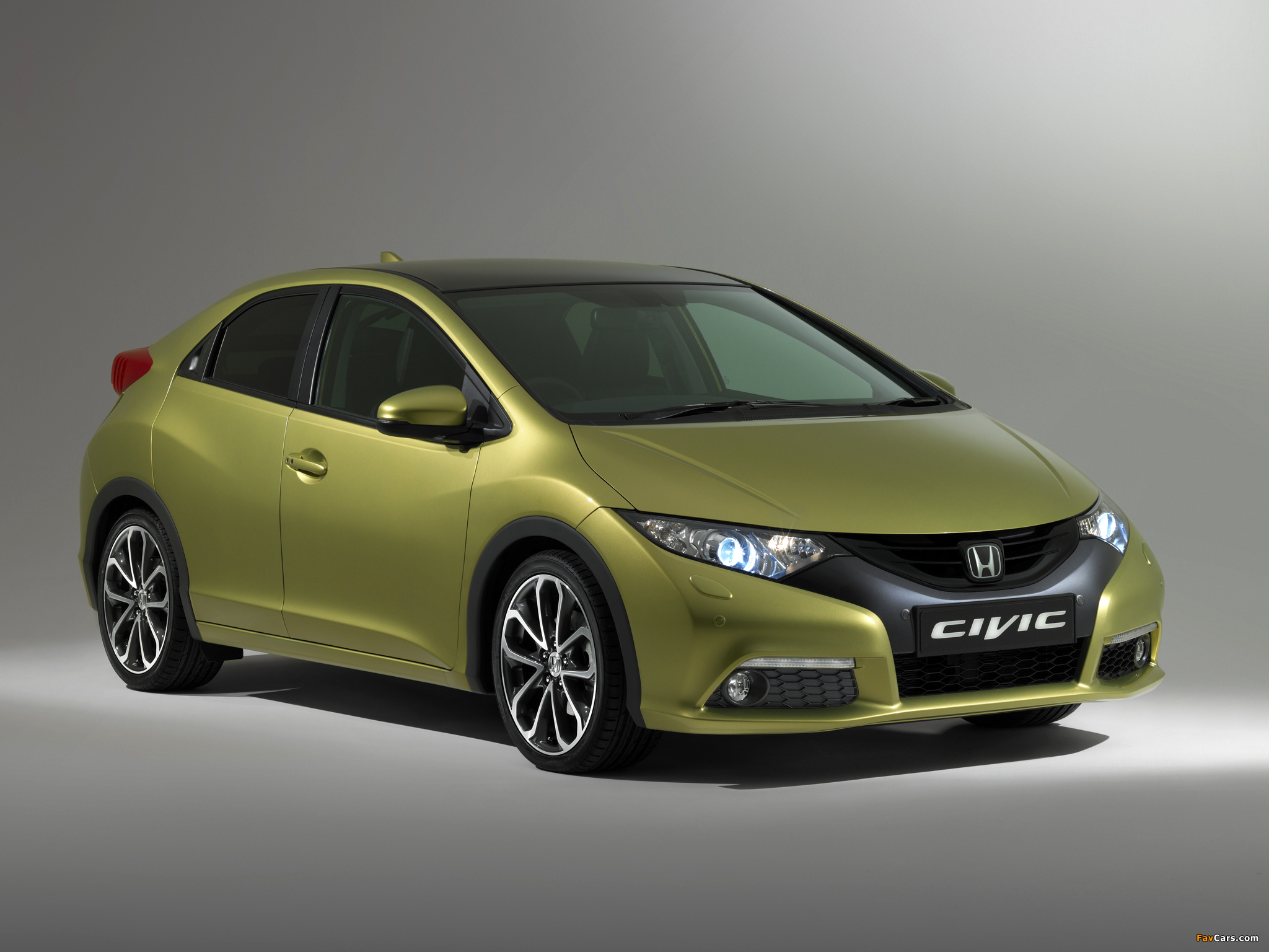 Images of Honda Civic Hatchback UK-spec 2011 (2048 x 1536)