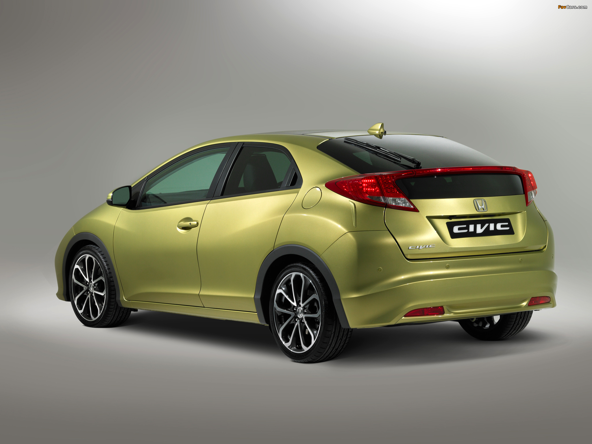 Images of Honda Civic Hatchback UK-spec 2011 (2048 x 1536)