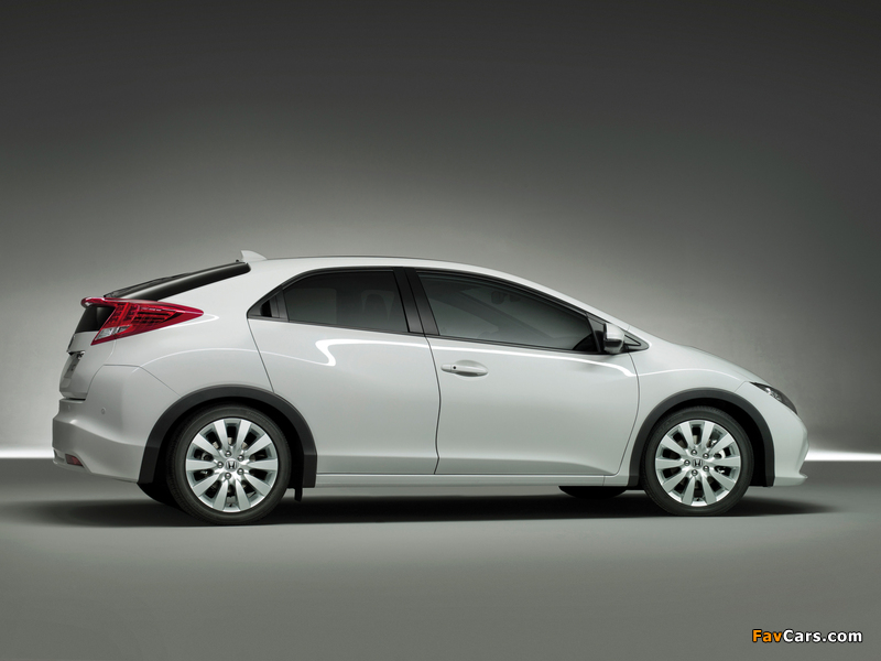Images of Honda Civic Hatchback 2011 (800 x 600)