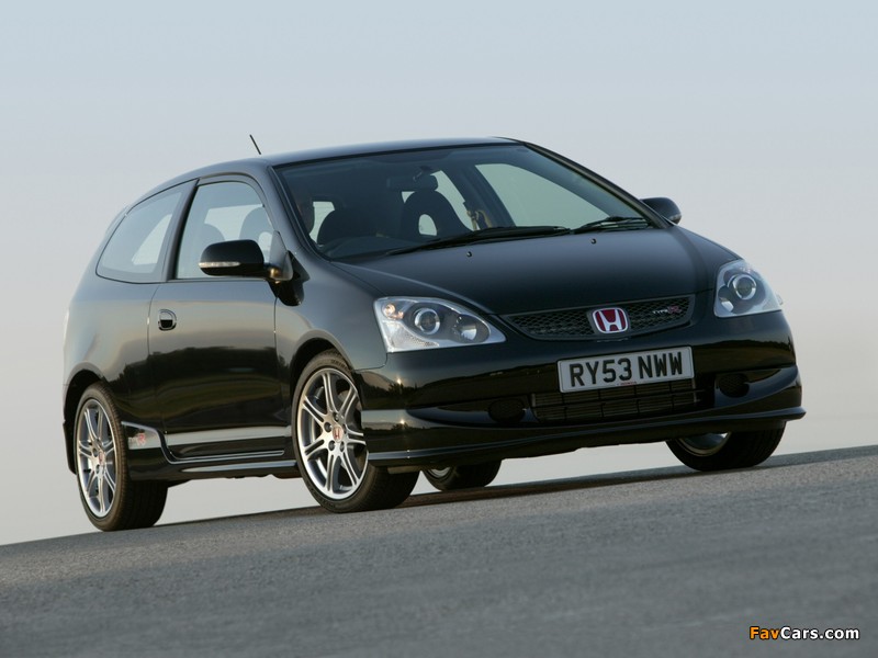 Photos of Honda Civic Type-R UK-spec (EP3) 2003–05 (800 x 600)
