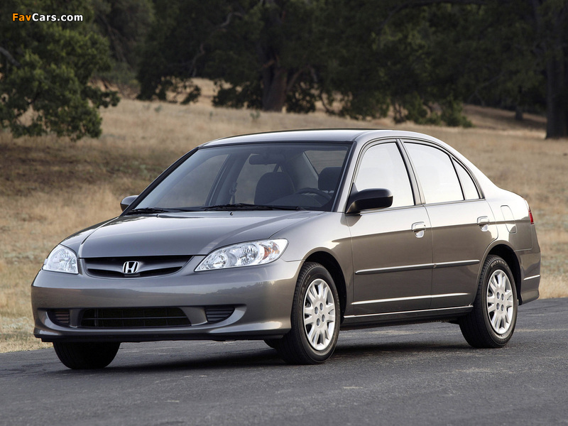 Photos of Honda Civic Sedan US-spec 2003–06 (800 x 600)