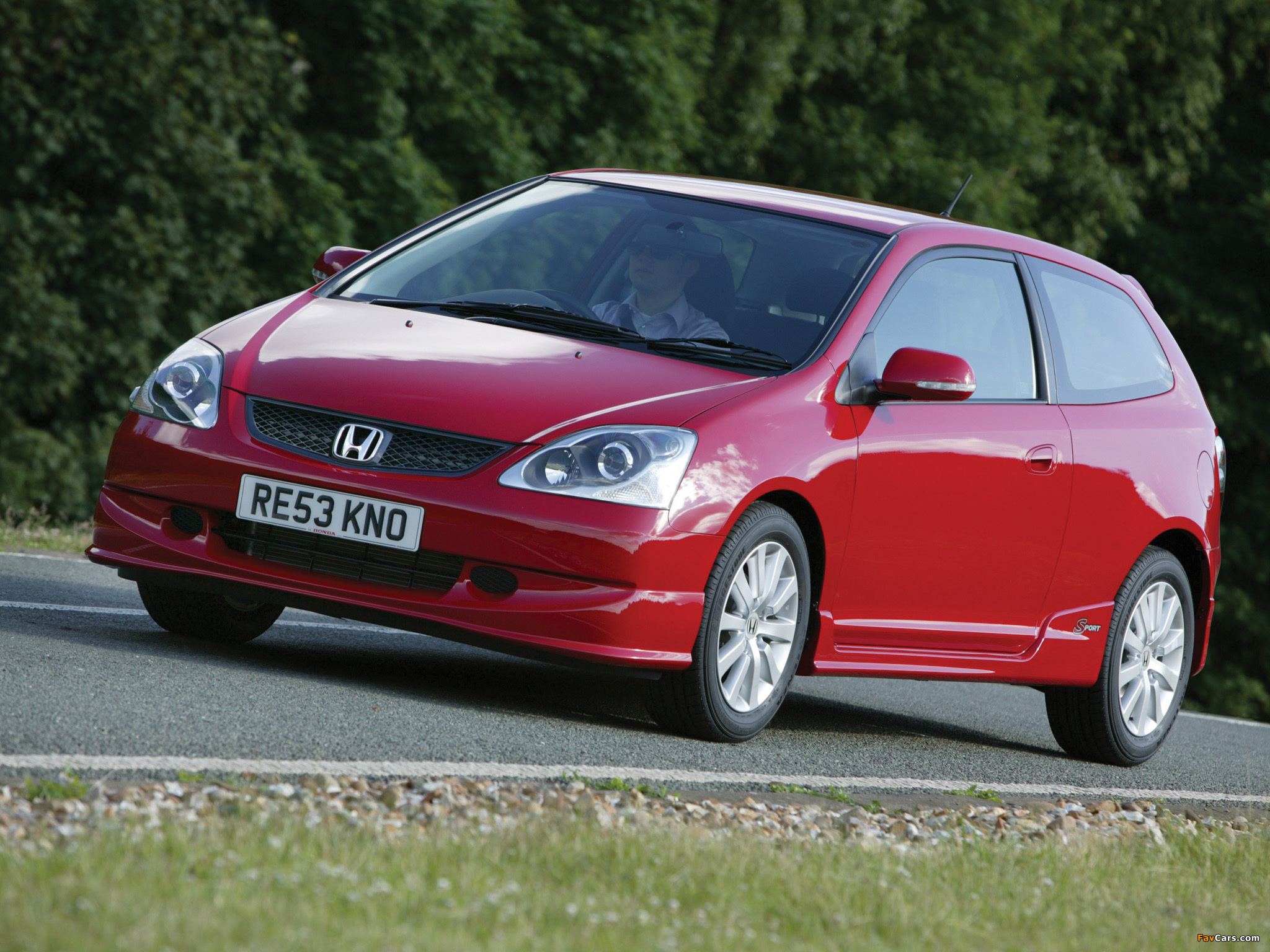Photos of Honda Civic Sport UK-spec (EU) 2003–05 (2048 x 1536)