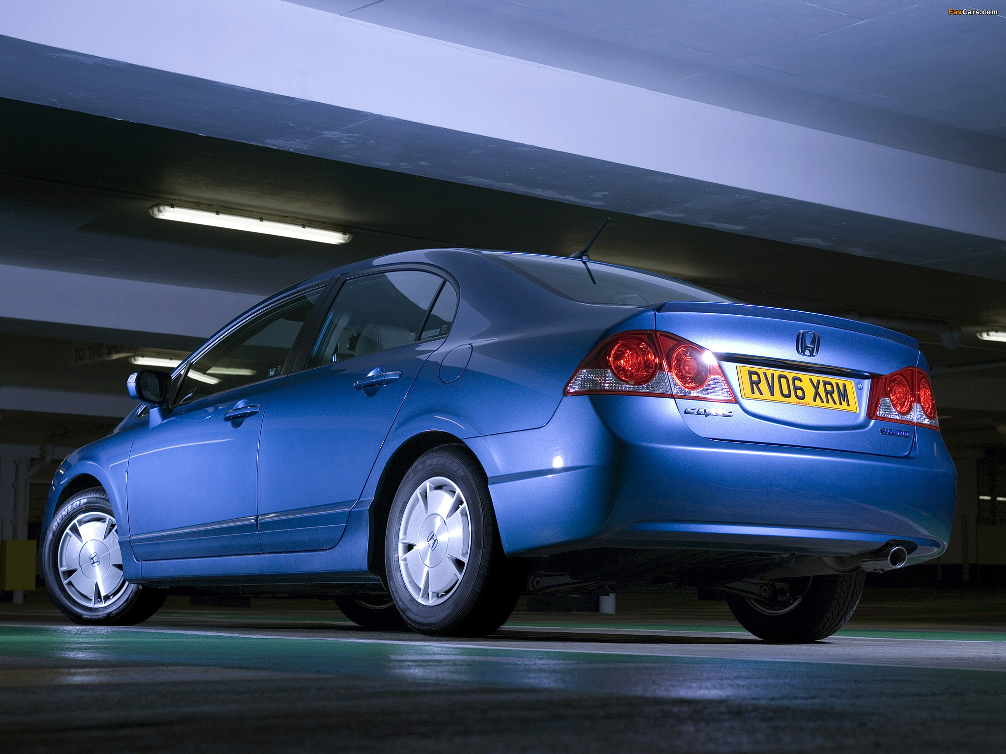 Photos of Honda Civic Hybrid UK-spec (FD3) 2006–08 (2048 x 1536)