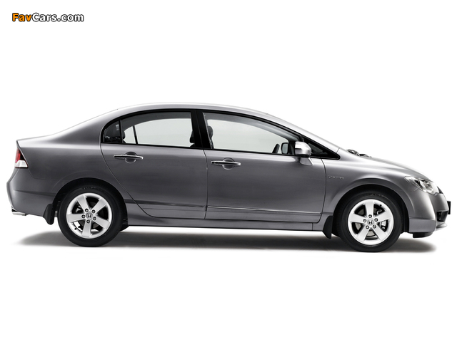 Photos of Honda Civic Sedan ZA-spec (FD) 2008 (640 x 480)