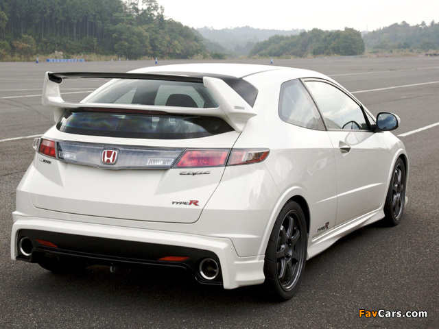 Photos of Mugen Honda Civic Type-R 2009 (640 x 480)