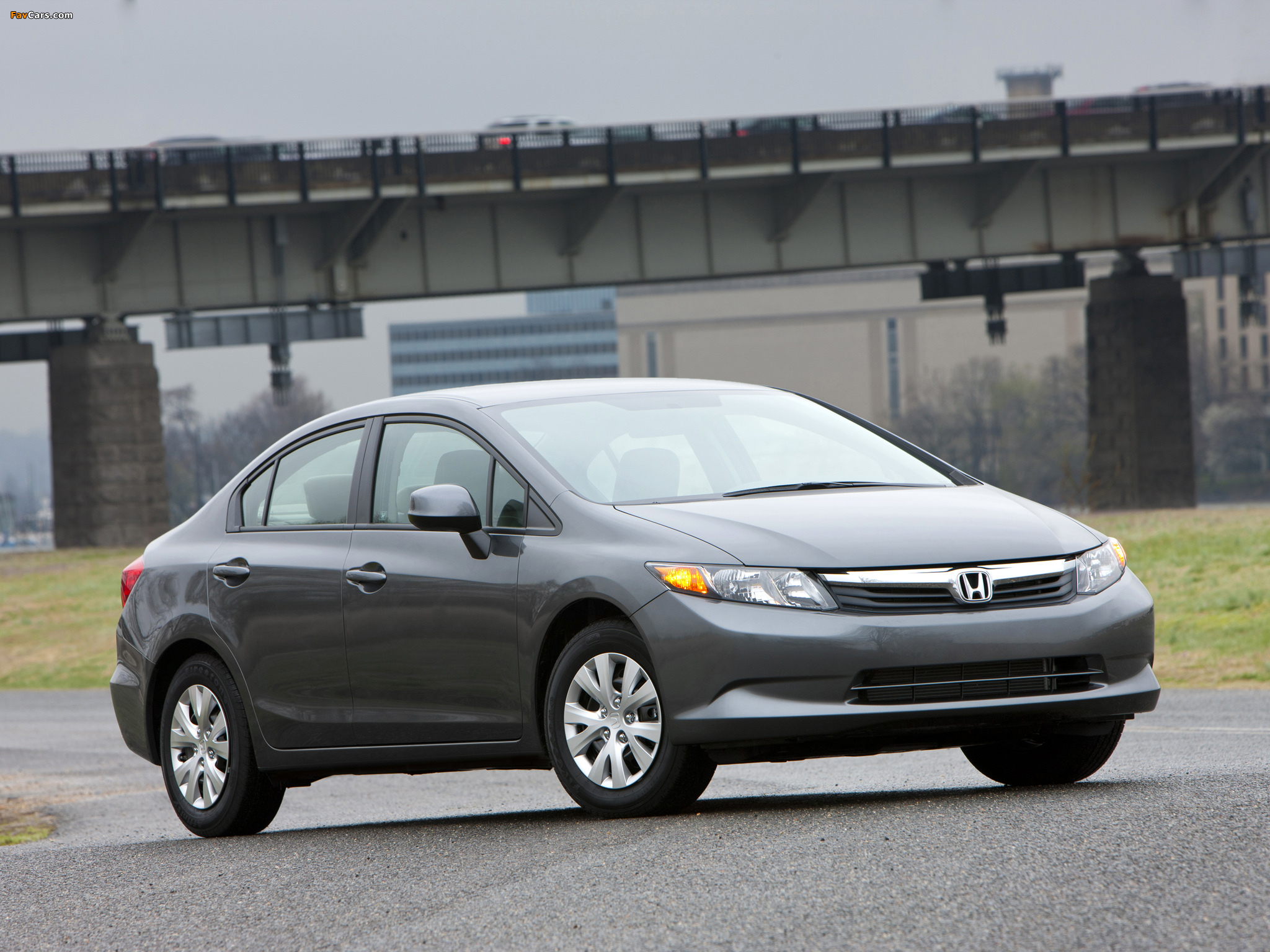Photos of Honda Civic Sedan US-spec 2011 (2048 x 1536)