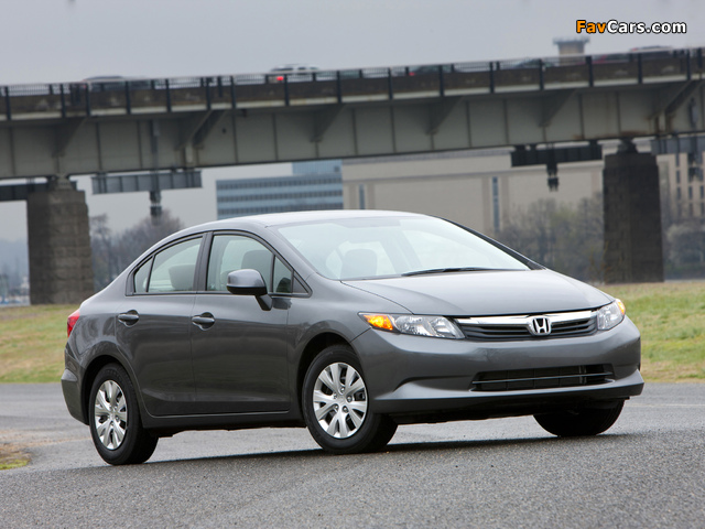 Photos of Honda Civic Sedan US-spec 2011 (640 x 480)