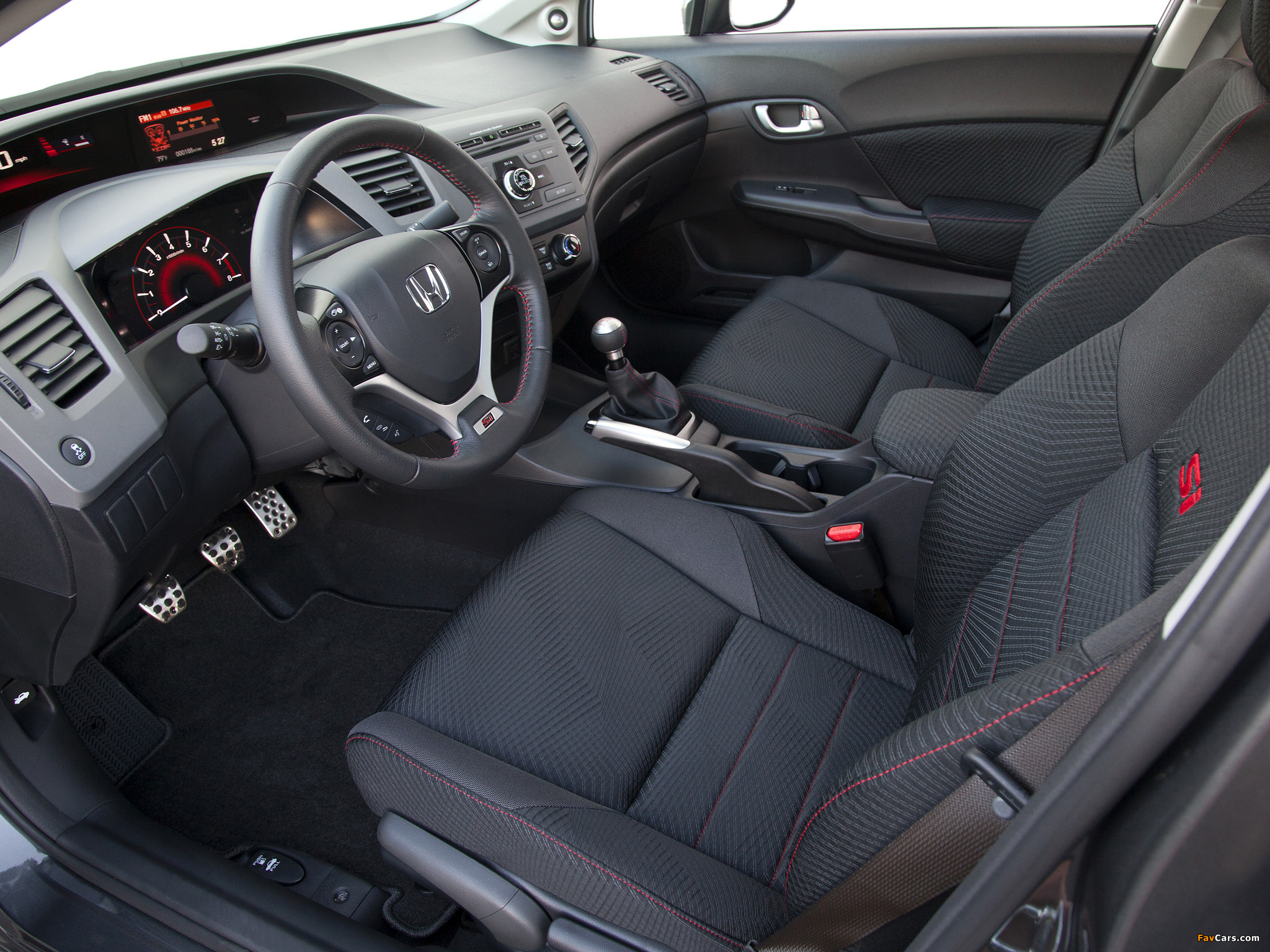 Photos of Honda Civic Si Sedan 2011–12 (2048 x 1536)