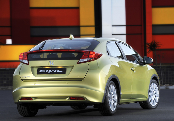 Photos of Honda Civic Hatchback ZA-spec 2012